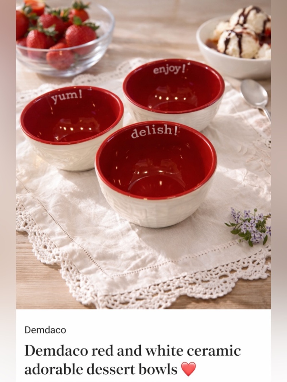 Demdaco red and white ceramic adorable dessert bowls ❤️